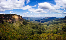 JV140 The Landslide & Mt. Solitary, Jamison Valley